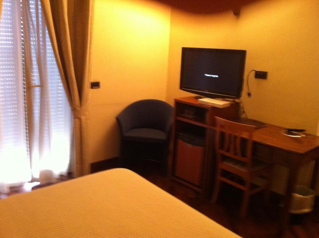 Hotel Il Cigno Perugia Rum bild
